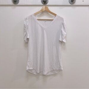 White v neck shirt with puffed sleeves